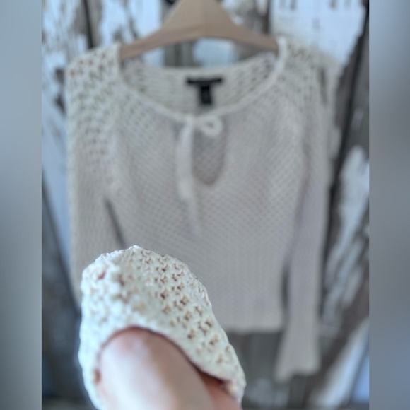 Abercrombie & Fitch Crochet Top Size Small Cream 100% Cotton V Neck Tie … - Picture 6 of 9